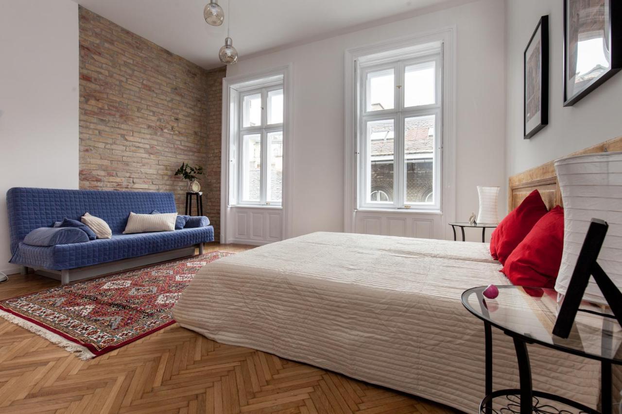 Annie'S 3 Bed And 3 Bathroom Apartment Budapest Exterior foto